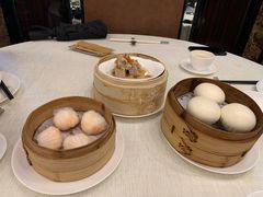 虾饺-御宝轩(益丰·外滩源店)