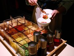 -余欢领鲜火锅(新街口店)