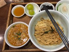 -蟹上黄·蟹黄面·江南糖水(人民广场店)