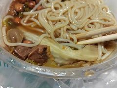 -卓雅桂林米粉