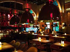 -FOUR PLAY BAR