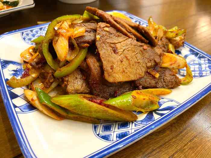 陈聚德牛肉(电视塔分店)-"去临潼赛特奥莱血拼后着急回来了,没有赶上.