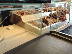 -老鼎万春卤菜(五代传承创始老店)
