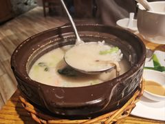 -小城粥道·海胆鲜虾粥(解放广场店)