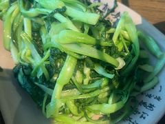 -肖四女乐山跷脚牛肉(南汇大学城生活广场店)