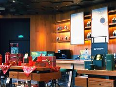 大堂-星巴克臻选(深圳万象天地旗舰店)