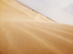 -亿利库布其七星湖沙漠生态旅游区