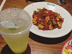 -新白鹿餐厅(滨江银泰店)