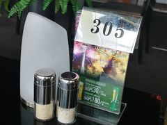 -澳门旅游塔360°旋转餐厅(南湾湖广场店)