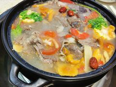 -九寨沟特色牦牛肉汤锅