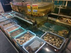 -鑫悦楼煎蟹·16年海鲜大排档