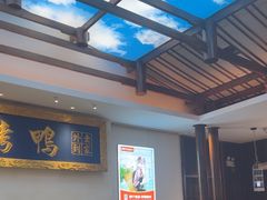 -阿瓦山寨·湘菜现炒·剁椒鱼头王(咸阳总店)