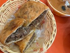 牛肉盒-清真方中山胡辣汤(许昌店)