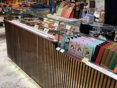 -VENCHI 闻绮(北京国贸商城店)