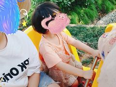 -史努比缤纷世界