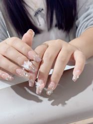 -瞧·享轻奢美甲美睫