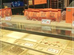 面包甜点陈列柜-喜計局·饼行(万象汇店)