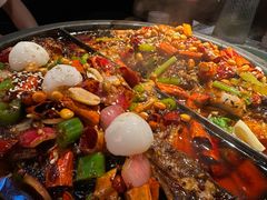 -鸣记脆皮烤鱼·海鲜烤鱼(三八广场店)