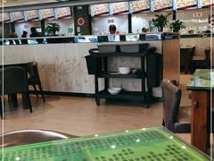 大堂-令氏家外家周秦食府(高新店)