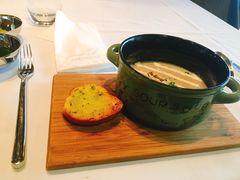 -GreyWhale灰鲸餐厅(武汉国际广场店)