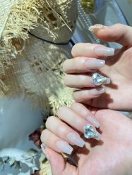 -NEW LOOK-绿麓 · 美甲美睫脱毛工作室