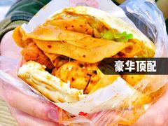 鸡蛋花干土豆片夹馍-侯志伟纯手工酸辣粉(荣民时代广场店)
