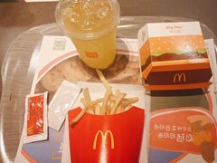 -麦当劳(健德桥得来速店)