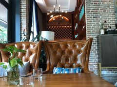 -桉树林A coffee 森林餐厅(三圣乡店)