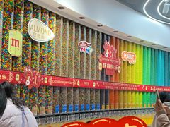 -m豆巧克力世界(上海世茂广场店)