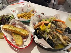 -The Boiling Crab宝灵蟹手抓海鲜(中国首店)
