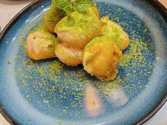 银鳕鱼秋葵酥-荟廷·晶萃(陆家嘴尚悦湾店)