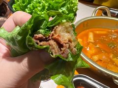 生菜卷肉+盖饭+泡菜-kingkong大猩猩烤肉(CBD店)