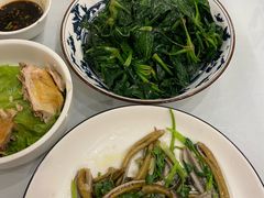 炒菠菜-小实惠嘉(威海路店)