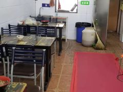大堂-春雨羊汤店(广开四马路总店)