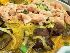 秘制酸汤肥牛-鹿港小镇(悠唐店)