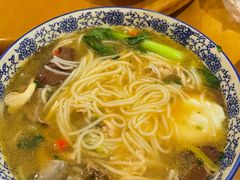 -邱芳粉店(迎宾大道旗舰店)