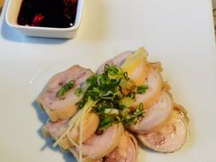 -穹六人间 people 6(岳阳路店)