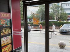 -麦当劳(湖光北街店)