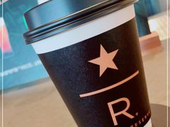 -星巴克臻选(上海合生汇1F店)