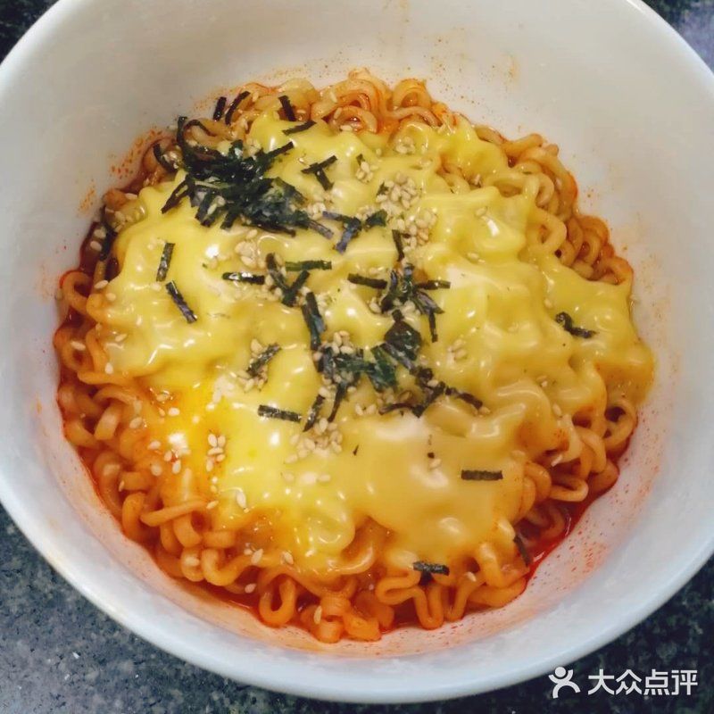 芝士味的里边自带芝士粉包，超香的ww