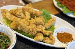 Slightly Numbing Crispy Pork