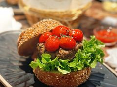 -Let'sBURGERplus·非常创意汉堡(三里屯店)