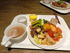 -感恩心素食馆(百世广场店)