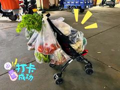 -新鸿港水果市场