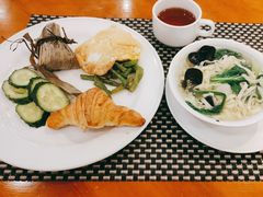 -汕头君华海逸酒店·鸿桃轩中餐厅