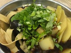 -雷祖芳老妈蹄花店