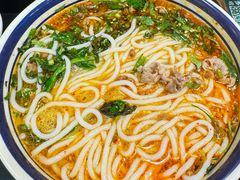 -云阿蛮云南生烫牛肉米线(奉贤路店)