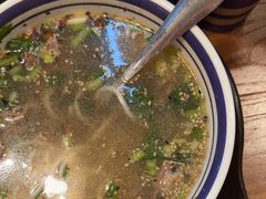 -云阿蛮云南生烫牛肉米线(奉贤路店)