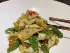 -海派悦庭·海胆烧麦·新融合菜(凯德广场店)