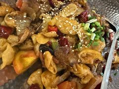 -老唐三下锅 ·张家界地标美食(溪布街店)
